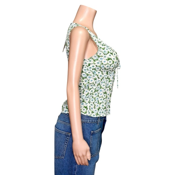 REFORMATION Miri Top, Daisy Meadow Print, 4 (US) - Picture 9 of 13